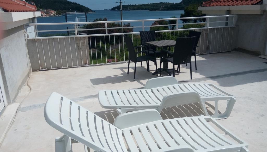Guest House Kukuljica 2 ซาตอน ภายนอก รูปภาพ