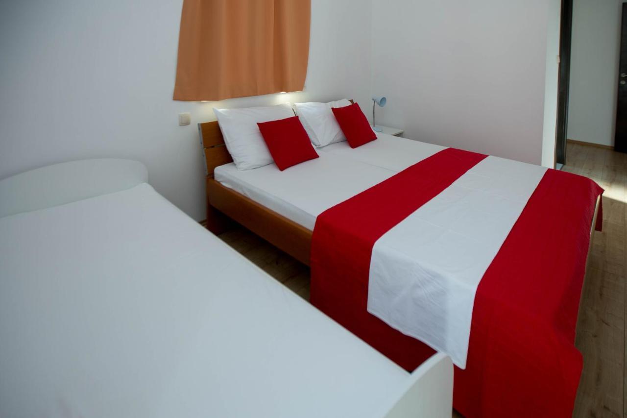 Guest House Kukuljica 2 ซาตอน ภายนอก รูปภาพ